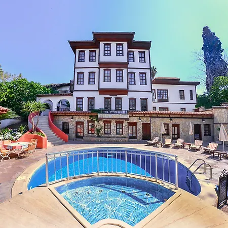 Hotel Argos 3*