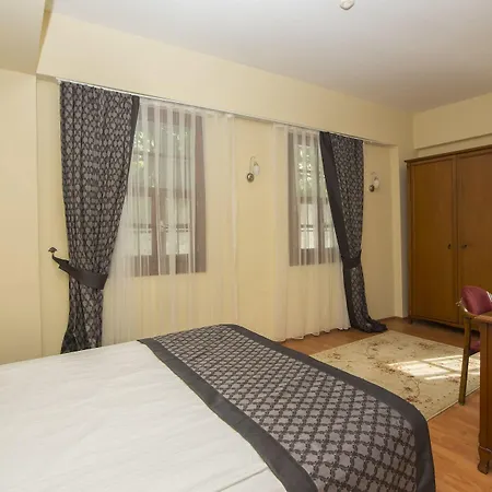 Argos Hotel