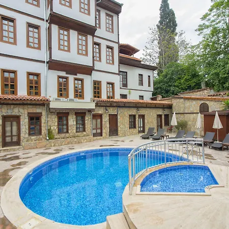 Argos Hotel 3*