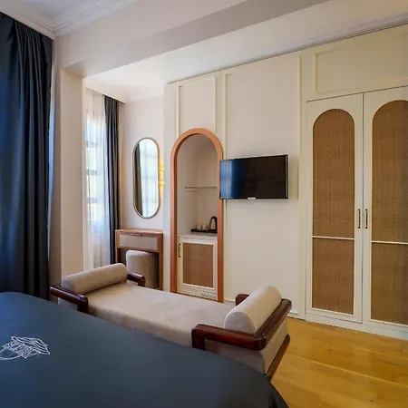 Argos Hotel