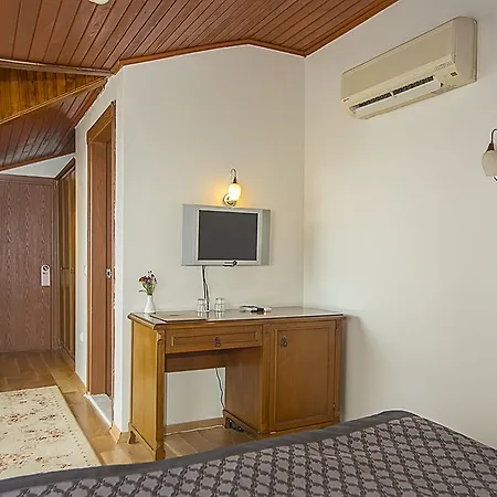 Argos Hotel
