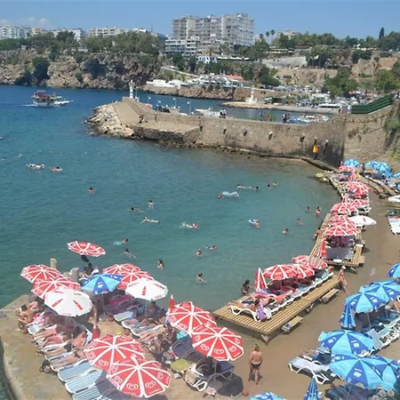Argos Hotel 3*