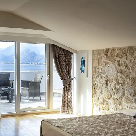 Argos Hotell 3*